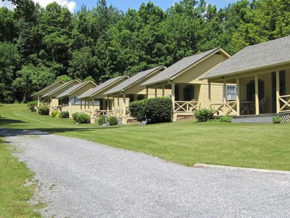 Serenity Motel Shaftsbury المظهر الخارجي الصورة