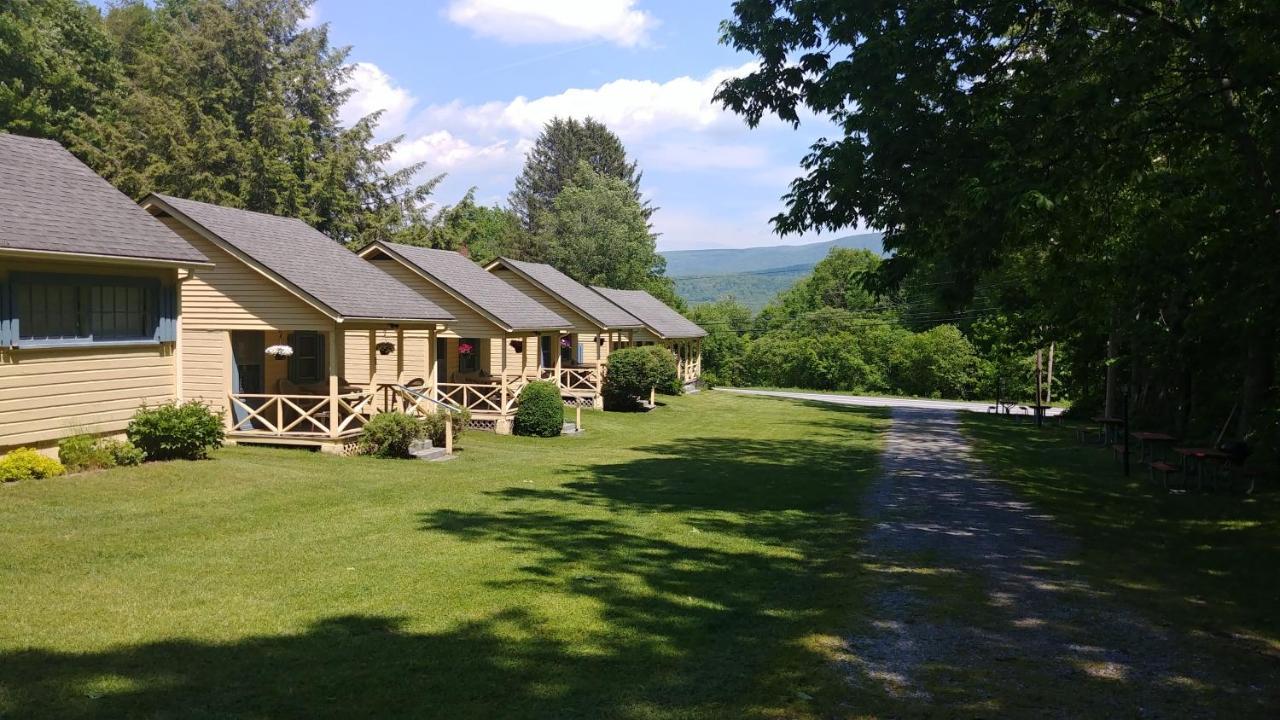 Serenity Motel Shaftsbury المظهر الخارجي الصورة