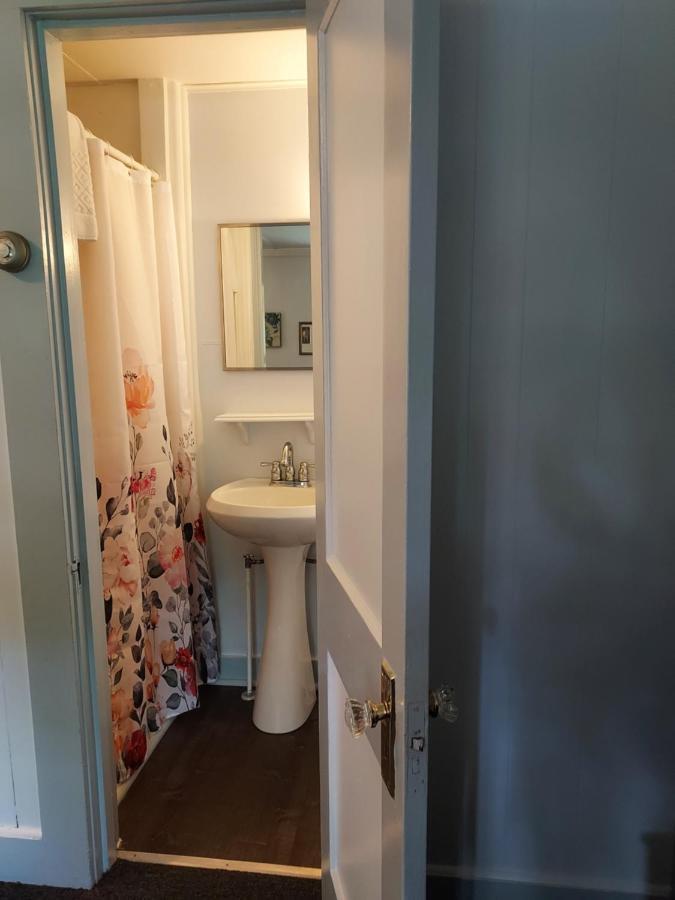 Serenity Motel Shaftsbury المظهر الخارجي الصورة