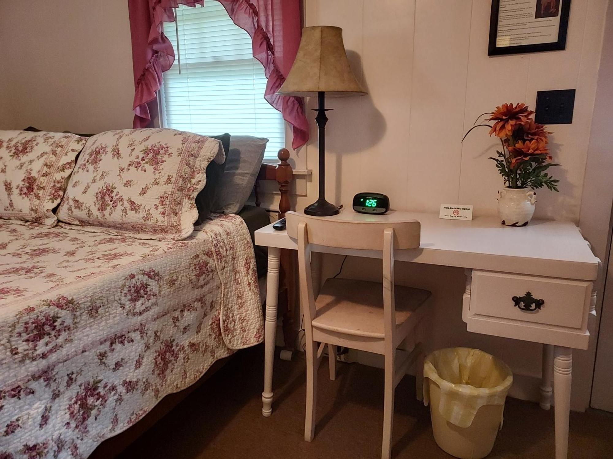 Serenity Motel Shaftsbury المظهر الخارجي الصورة