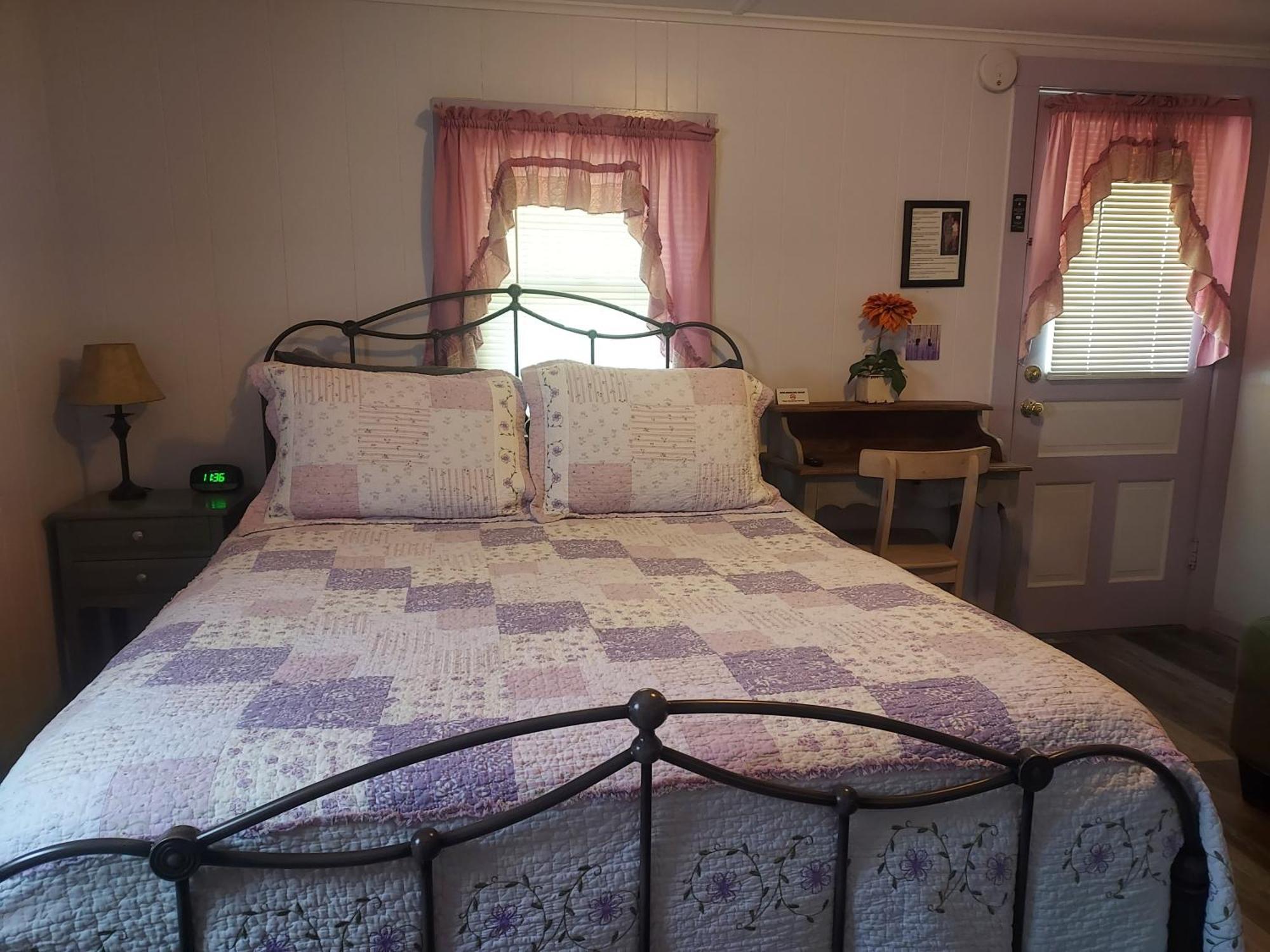 Serenity Motel Shaftsbury المظهر الخارجي الصورة