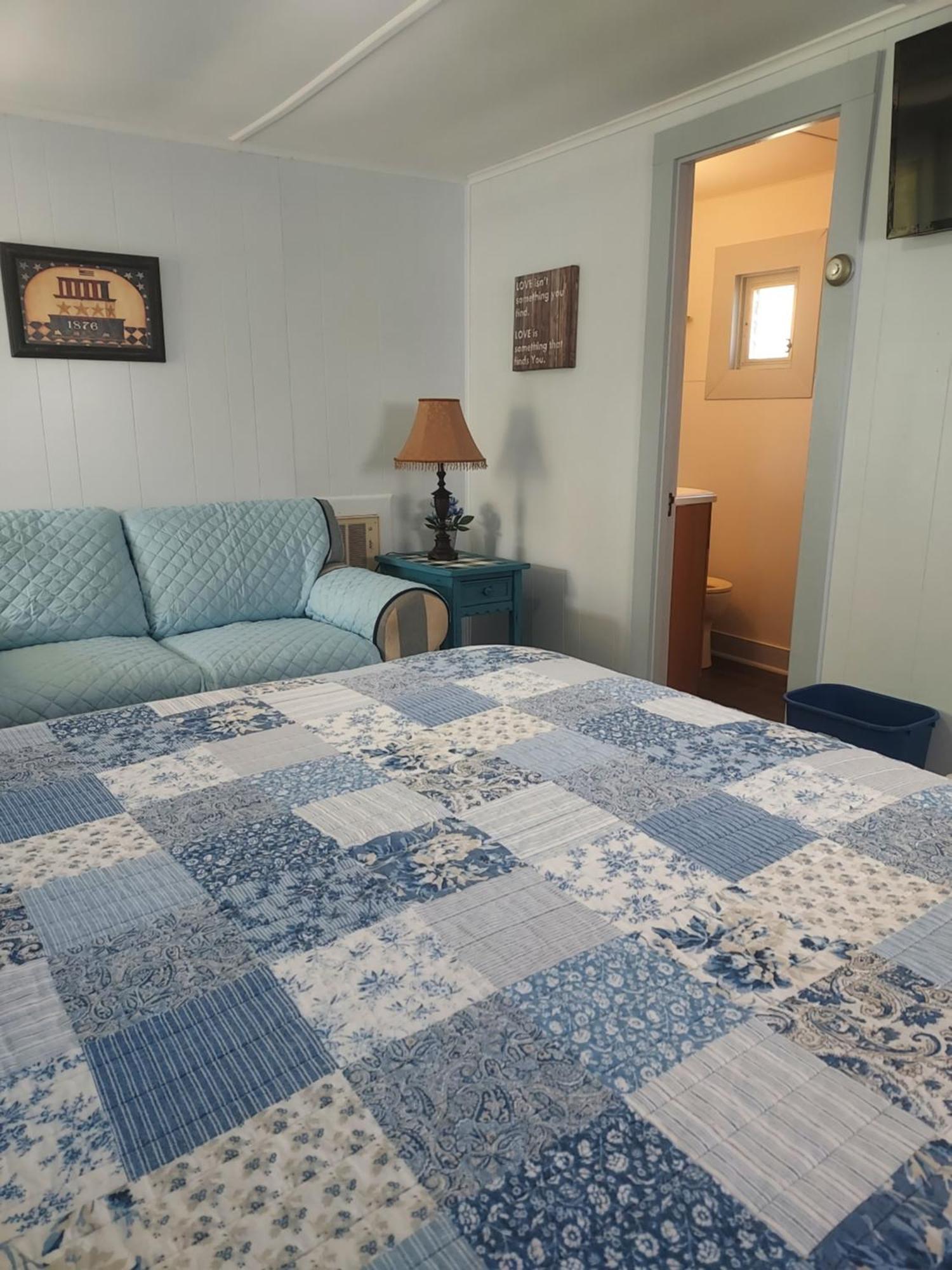 Serenity Motel Shaftsbury المظهر الخارجي الصورة
